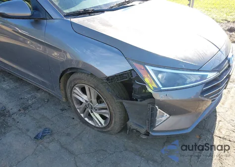 2019 Hyundai Elantra Sel z USA, uszkodzony, nr VIN 5NPD84LF4KH428516